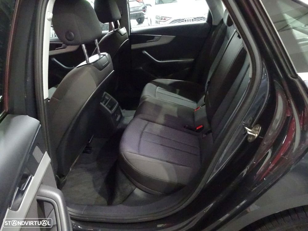 Audi A4 35 TDI S tronic - 29