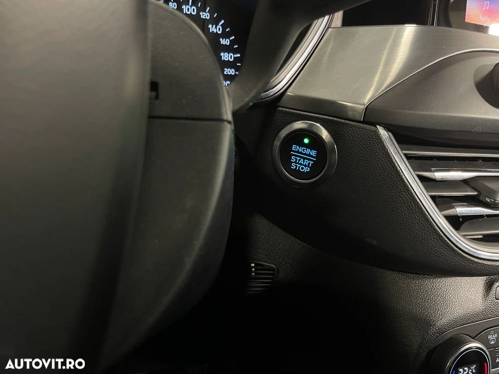 Ford Focus 1.5 EcoBlue Titanium - 23