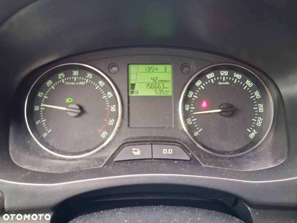 Skoda Fabia - 24