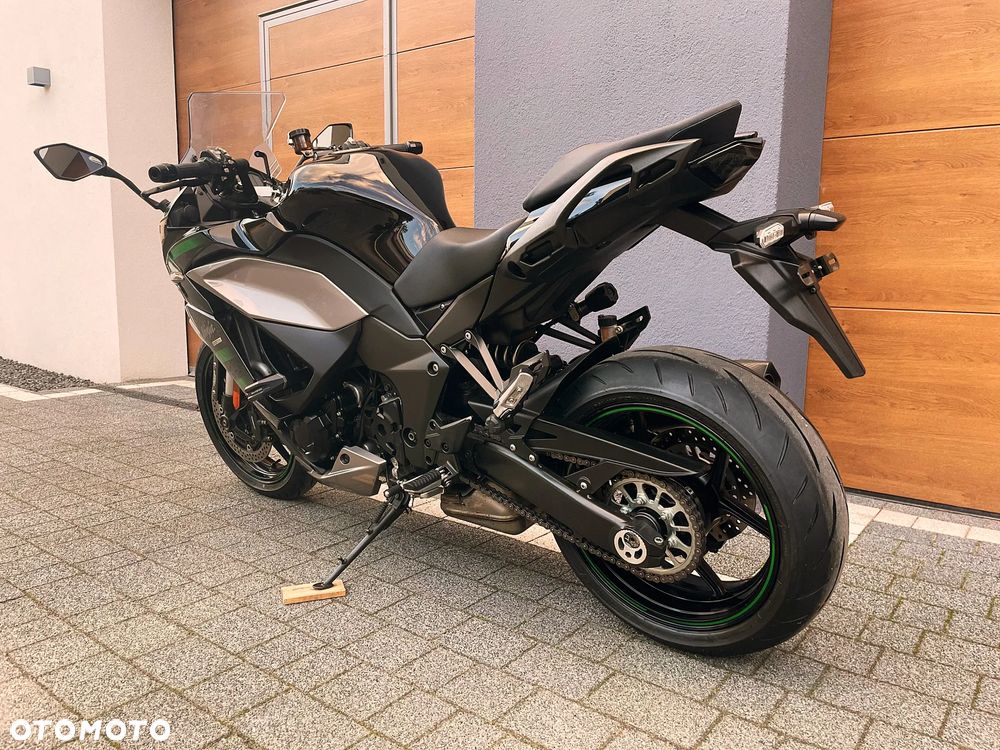 Kawasaki Ninja 1000 SX - 6