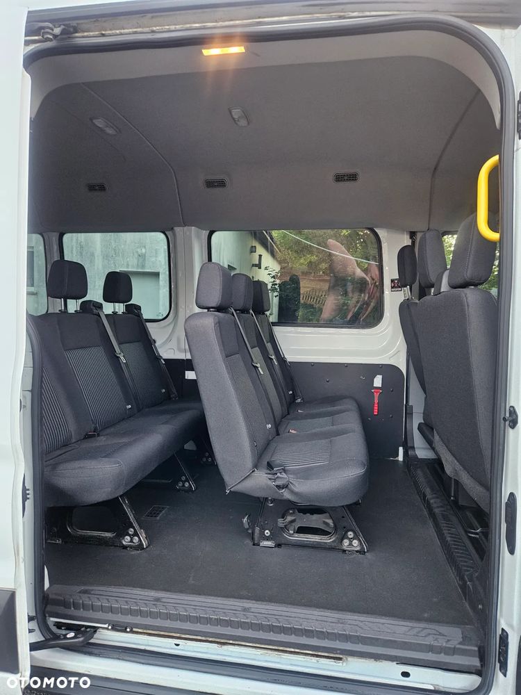 Ford Transit - 23