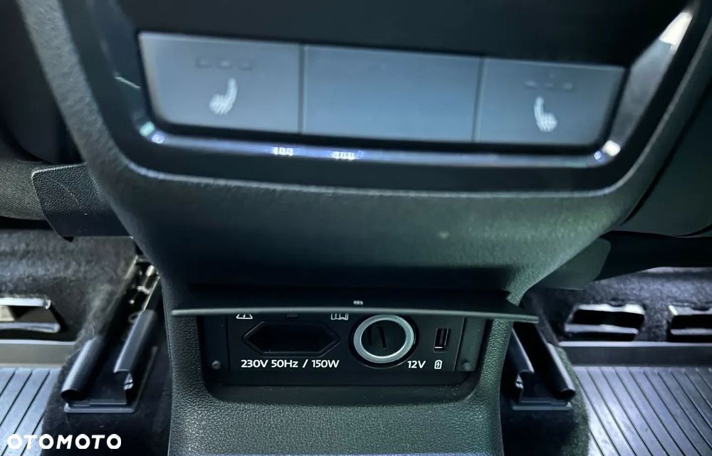 Skoda Karoq 2.0 TDI SCR 4x4 Style DSG - 25