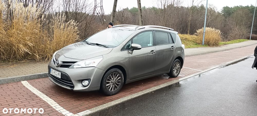 Toyota Verso 1.8 Premium 7os EU6 - 10