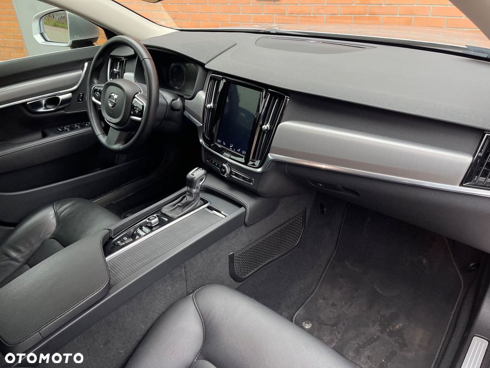 Volvo S90 D4 Momentum - 11