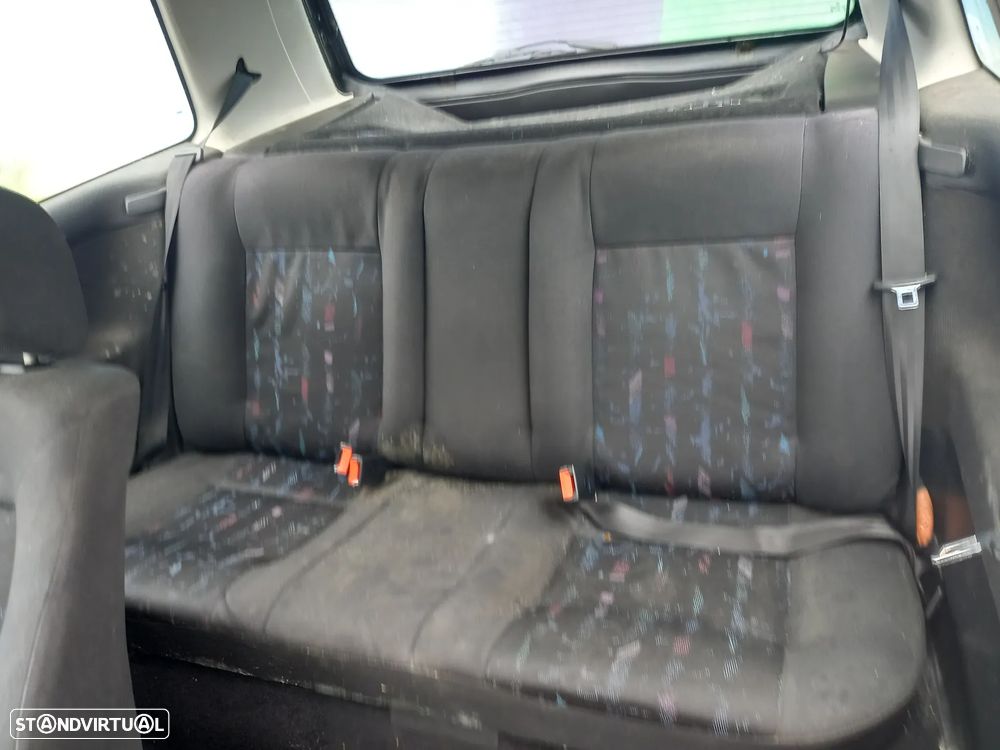 VW Golf 1.6 GT Special - 7