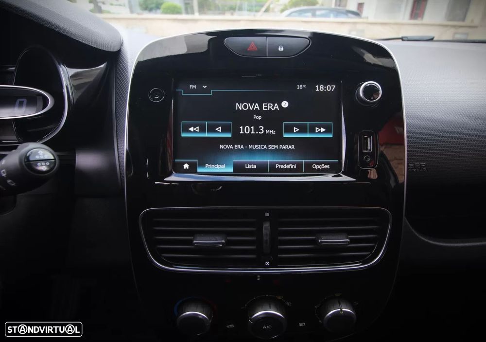 Renault Clio Sport Tourer 0.9 TCe Limited - 20