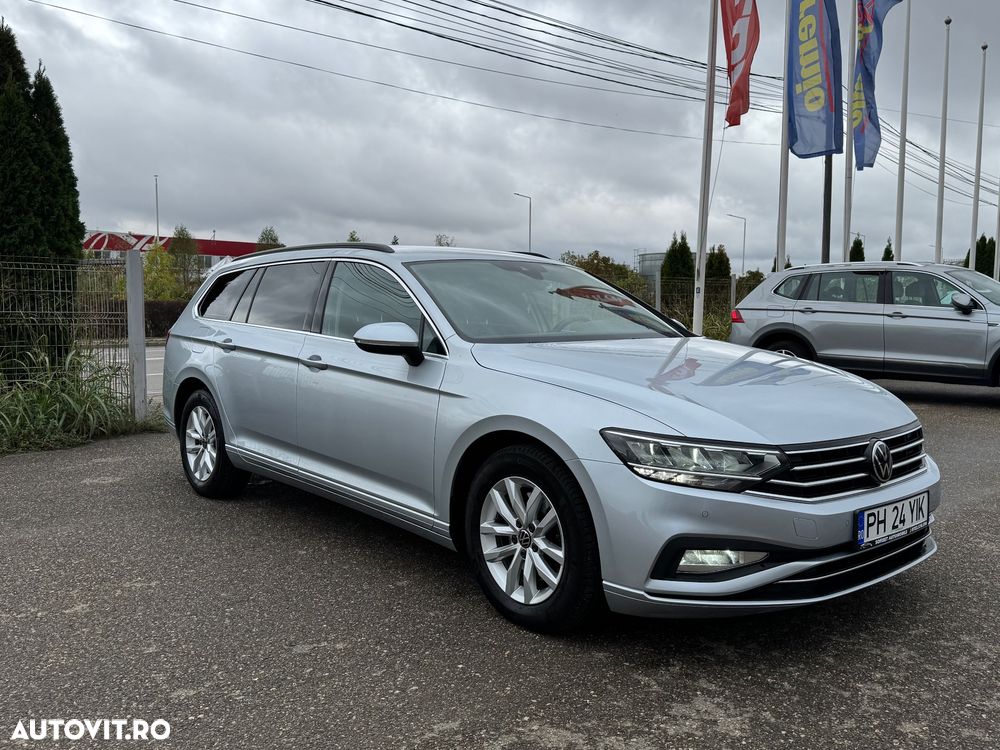 Volkswagen Passat Variant 2.0 TDI SCR DSG Business - 10