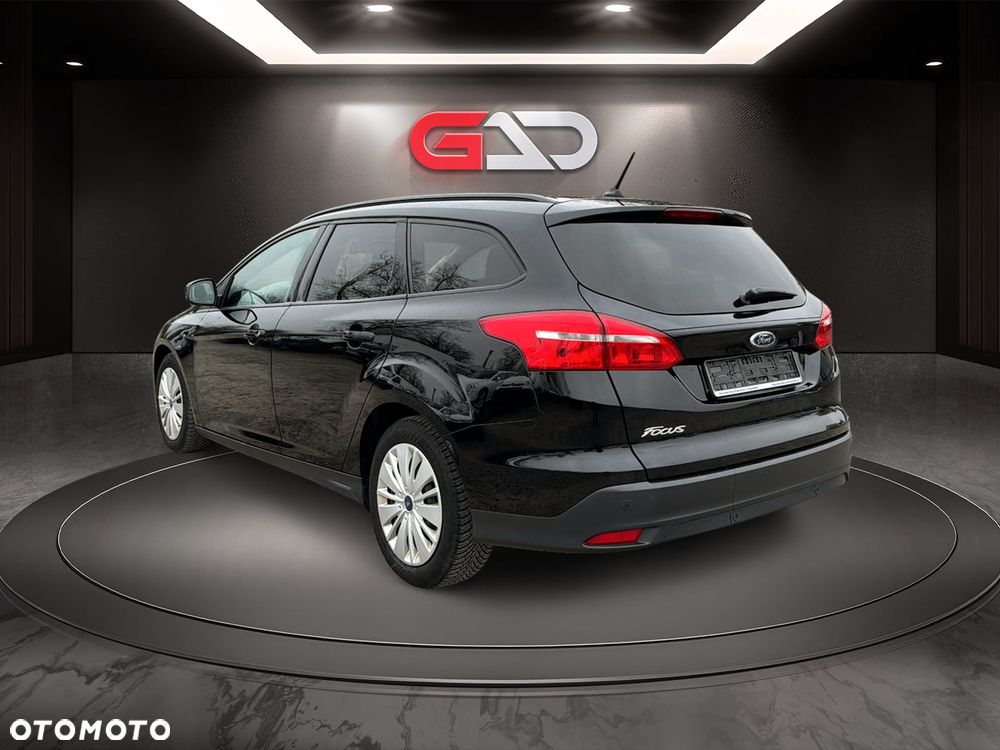 Ford Focus 1.0 EcoBoost Titanium - 2