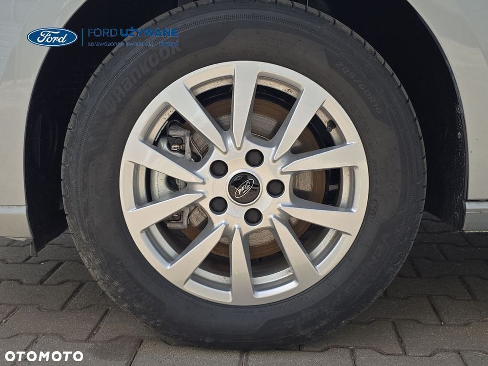 Ford Inny - 25