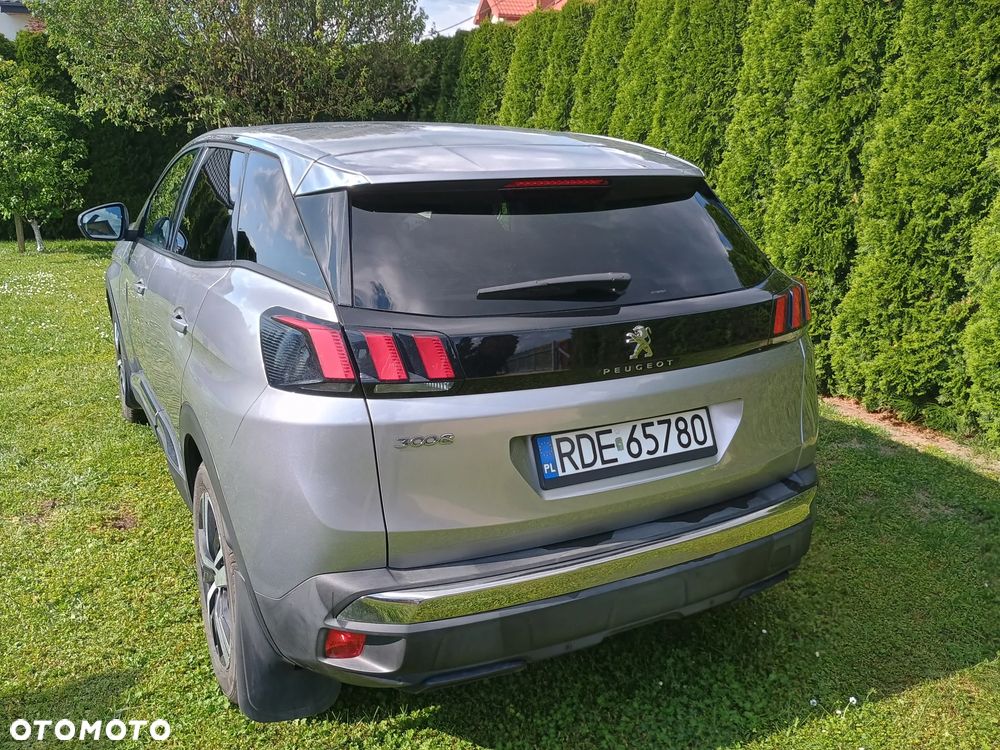 Peugeot 3008 1.5 BlueHDi Allure S&S - 9