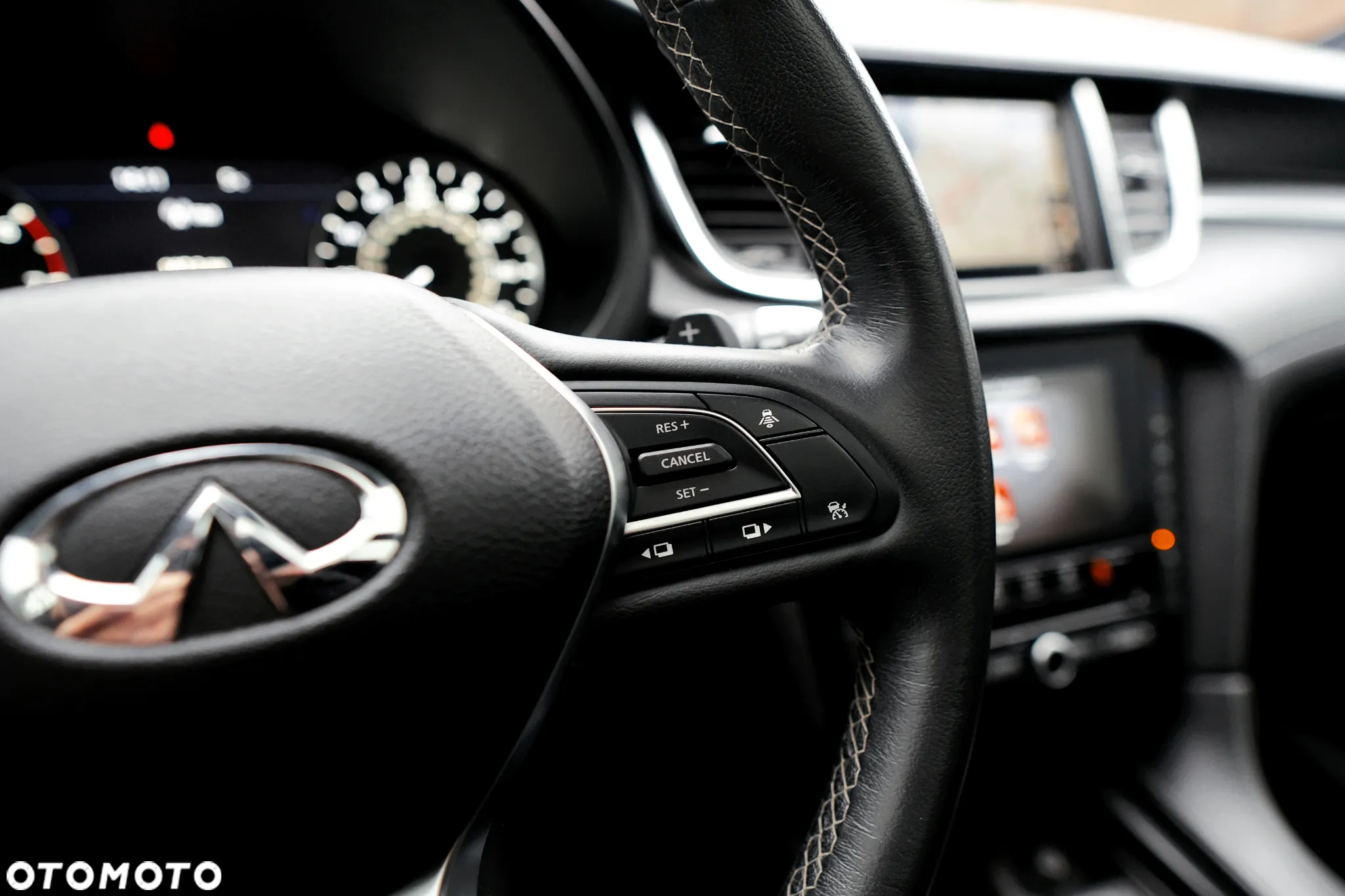 Infiniti QX50 - 36