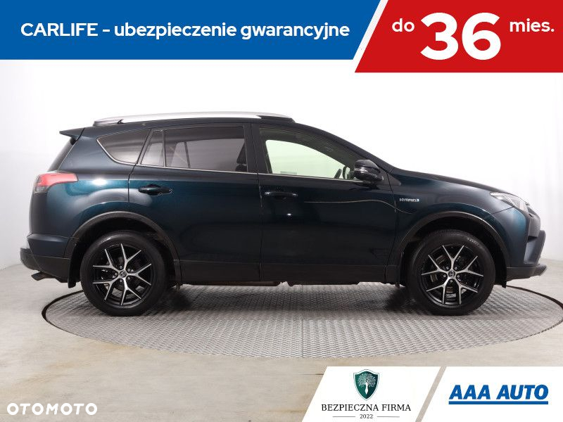 Toyota RAV4 - 7