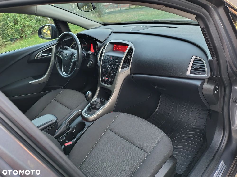 Opel Astra 1.4 Turbo Edition - 15