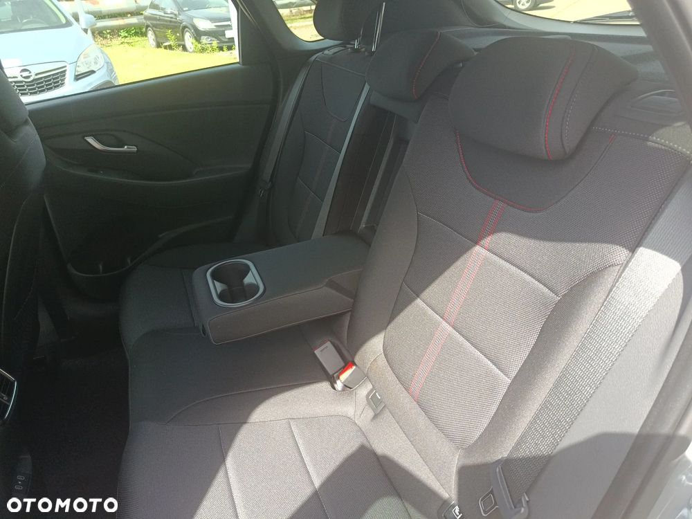 Hyundai i30 1.5 T-GDI 48V Smart Plus - 16