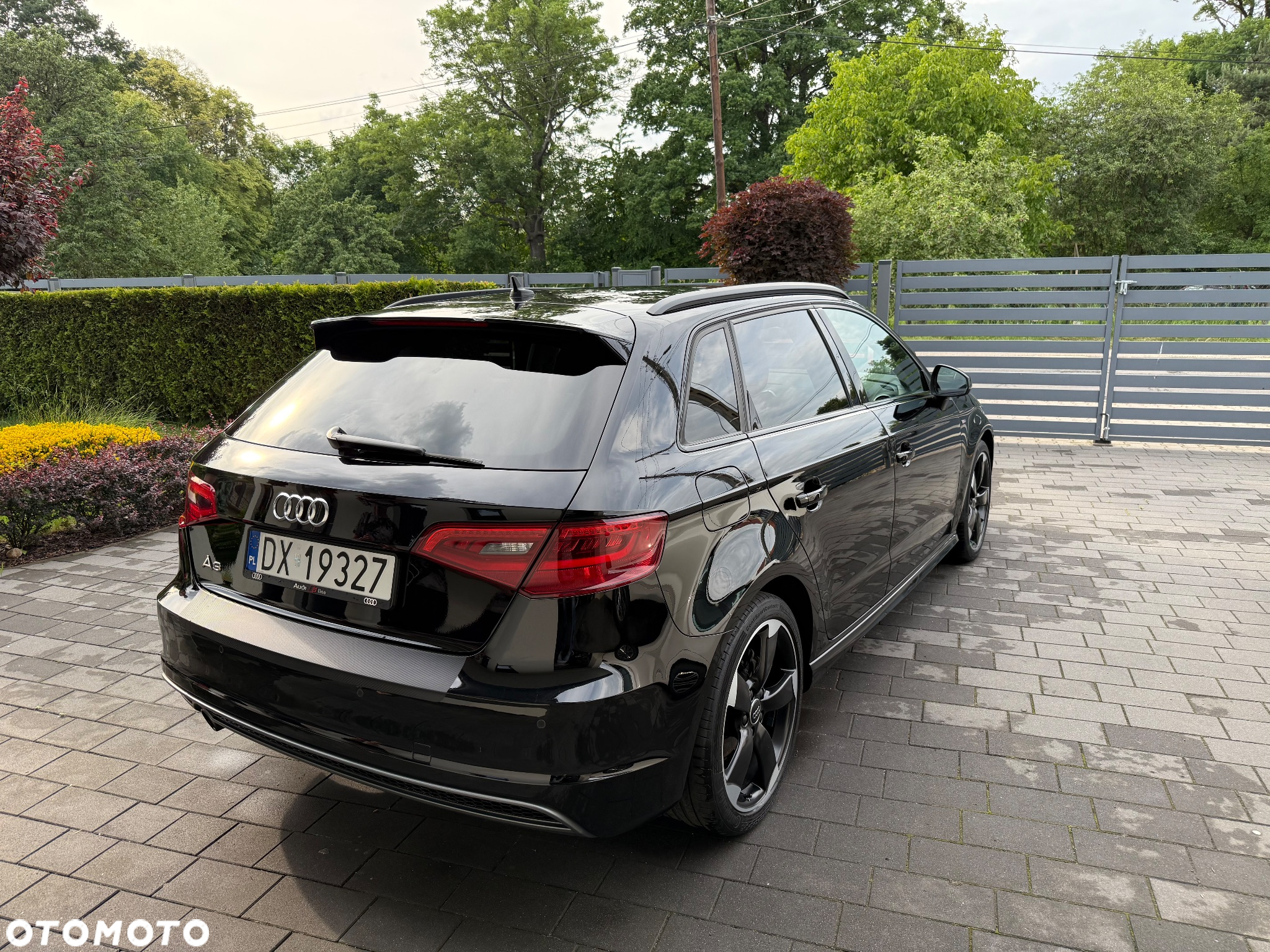 Audi A3 1.2 TFSI Sportback S line Sportpaket - 4