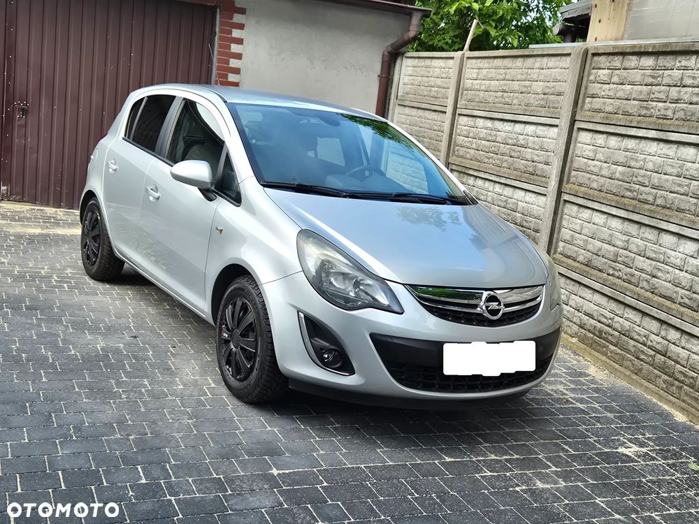 Opel Corsa 1.4 16V Edition - 9
