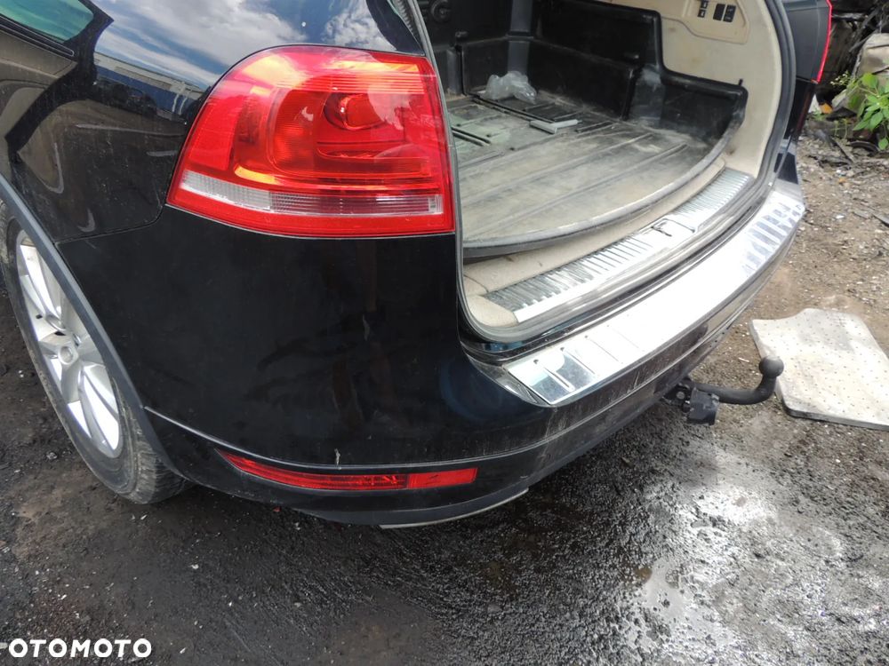 Zderzak tył Volkswagen Touareg II 7P '11 4,2 TDI - 6