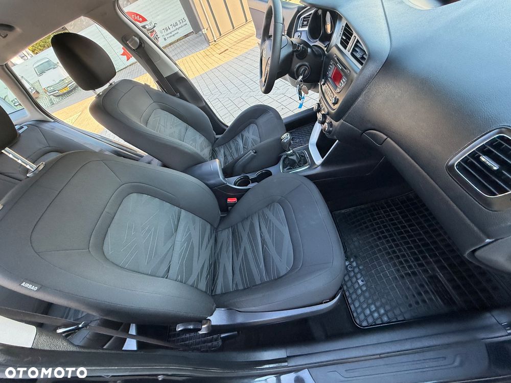 Kia Ceed 1.6 CRDi L - 26