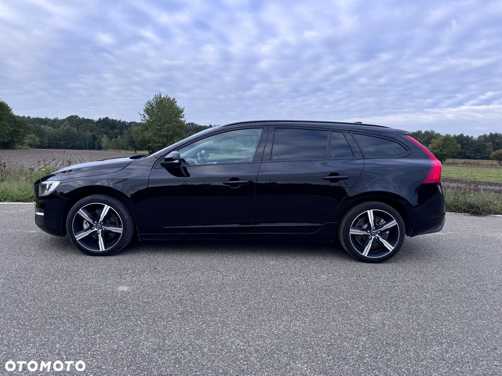 Volvo V60 D2 Drive-E Kinetic - 3