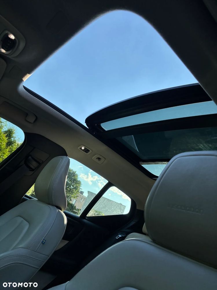 Volvo XC 40 D3 AWD Inscription - 9