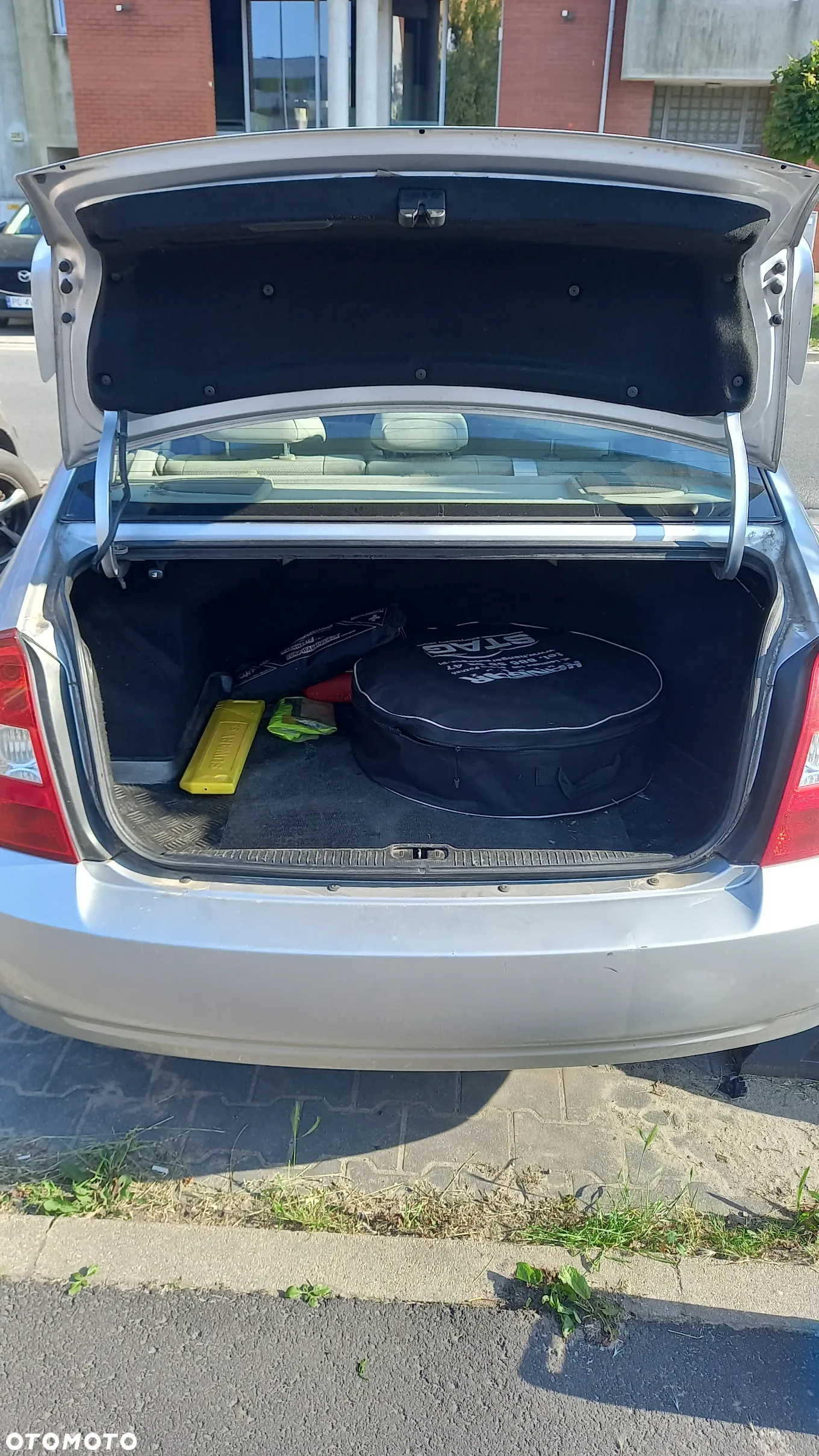 Kia Cerato 1.6 EX / Optimum - 3