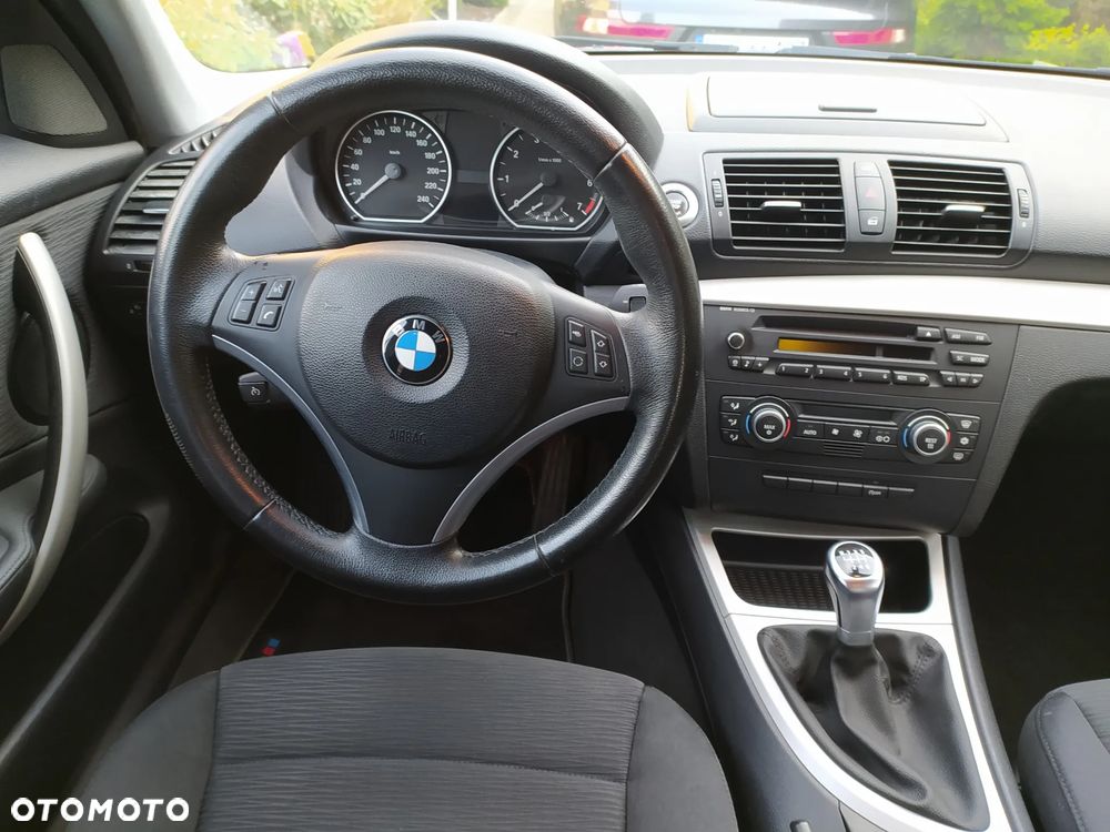 BMW Seria 1 116i Edition Sport - 39