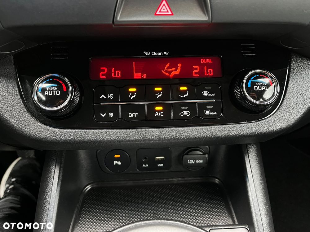 Kia Sportage 1.7 CRDI 2WD Attract - 20