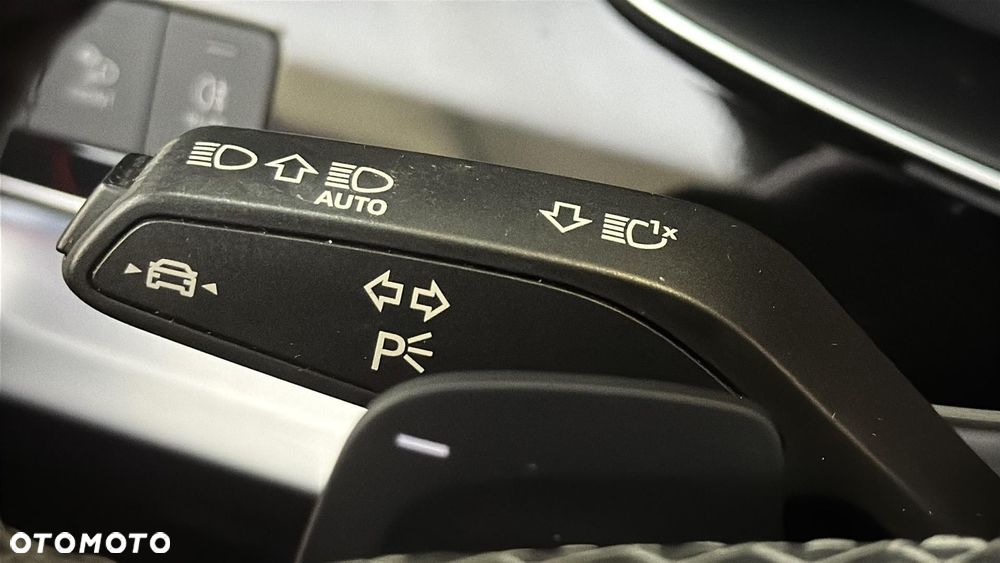 Audi Q8 50 TDI mHEV Quattro Tiptronic - 32