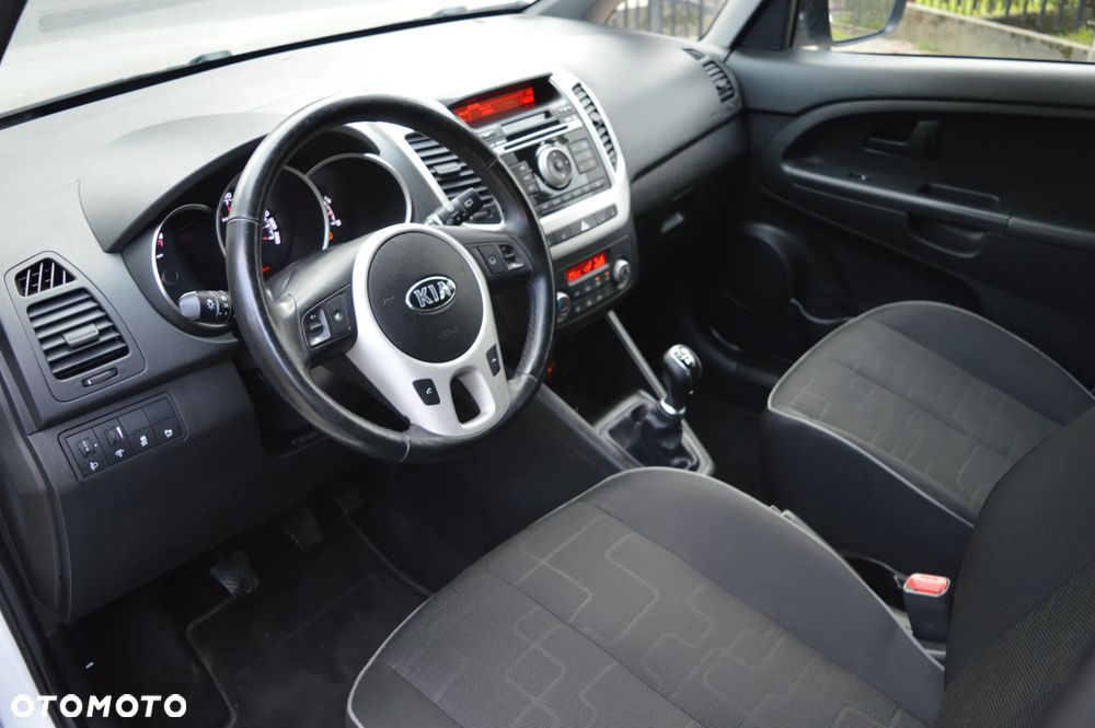 Kia Venga 1.4 CVVT Titanium Collection - 22