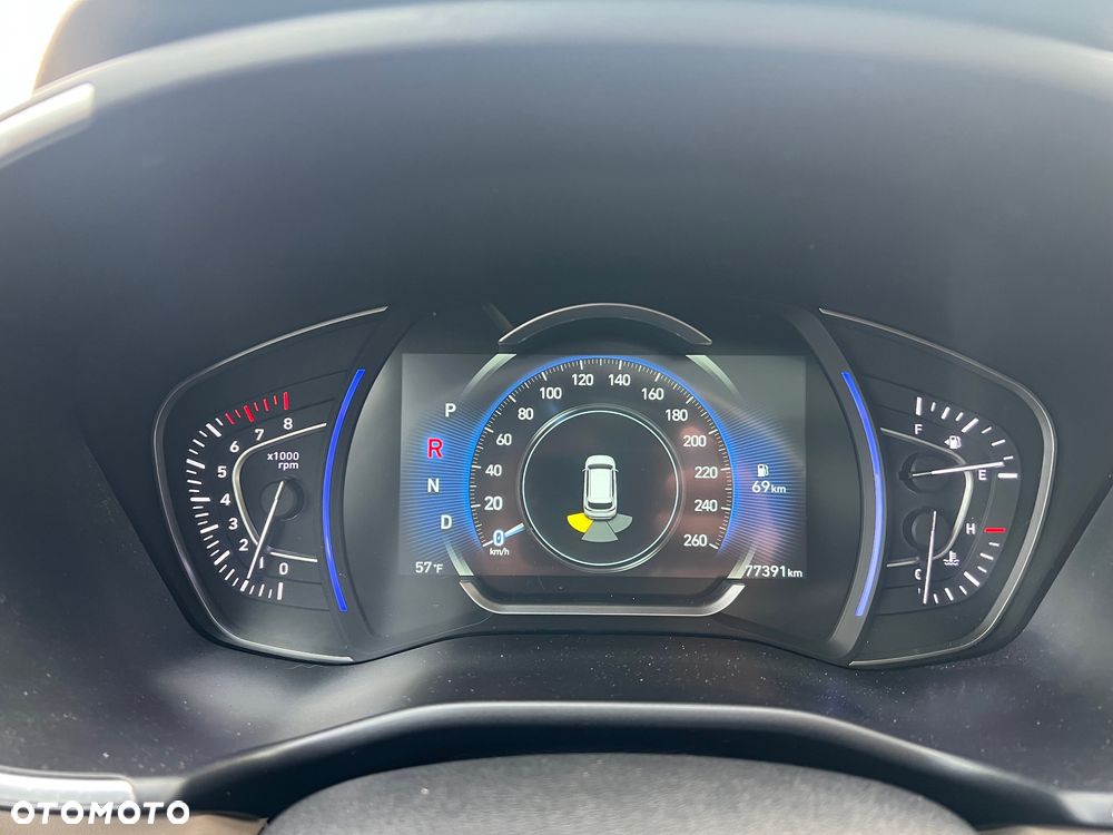 Hyundai Santa Fe 2.4 GDI 4WD SEVEN Premium - 12