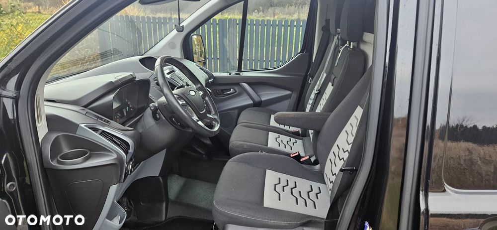 Ford Transit Custom - 8