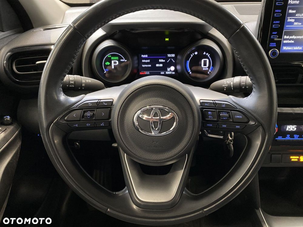 Toyota Yaris Cross - 19