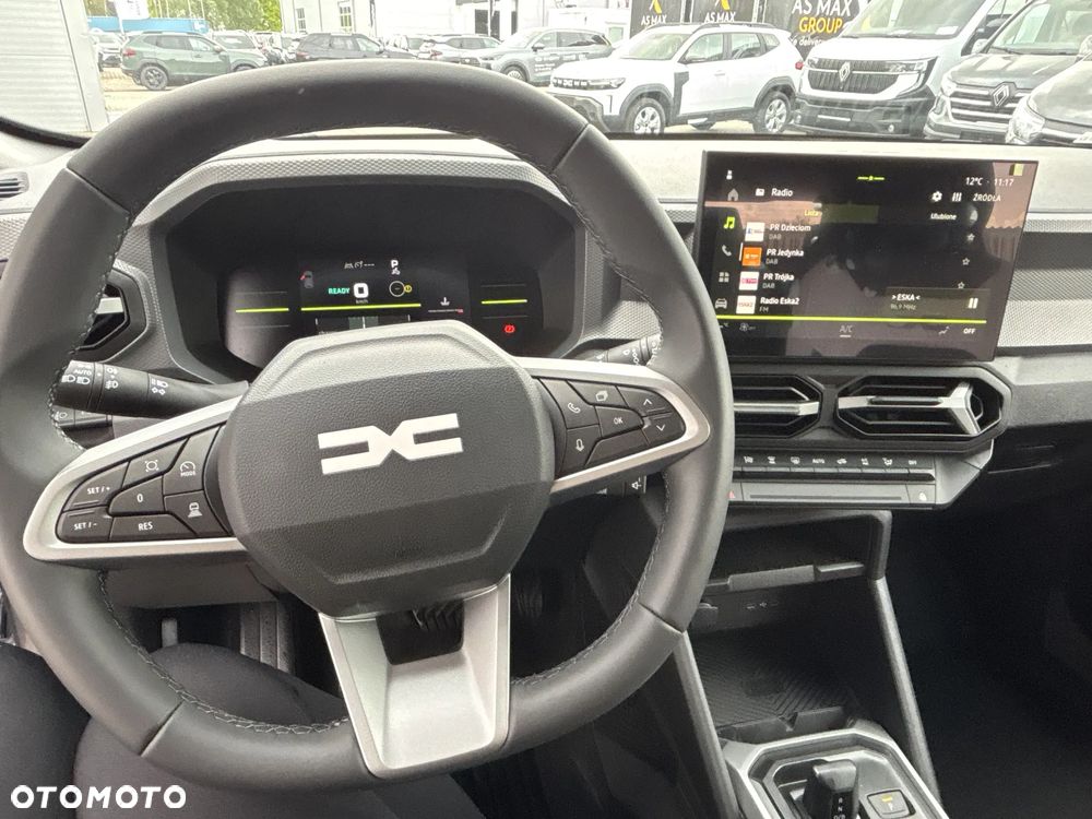 Dacia Duster 1.8 Full Hybrid 155 Journey MMT - 12