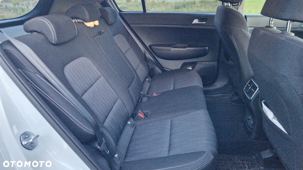 Kia Sportage 1.6 GDI L 2WD - 13