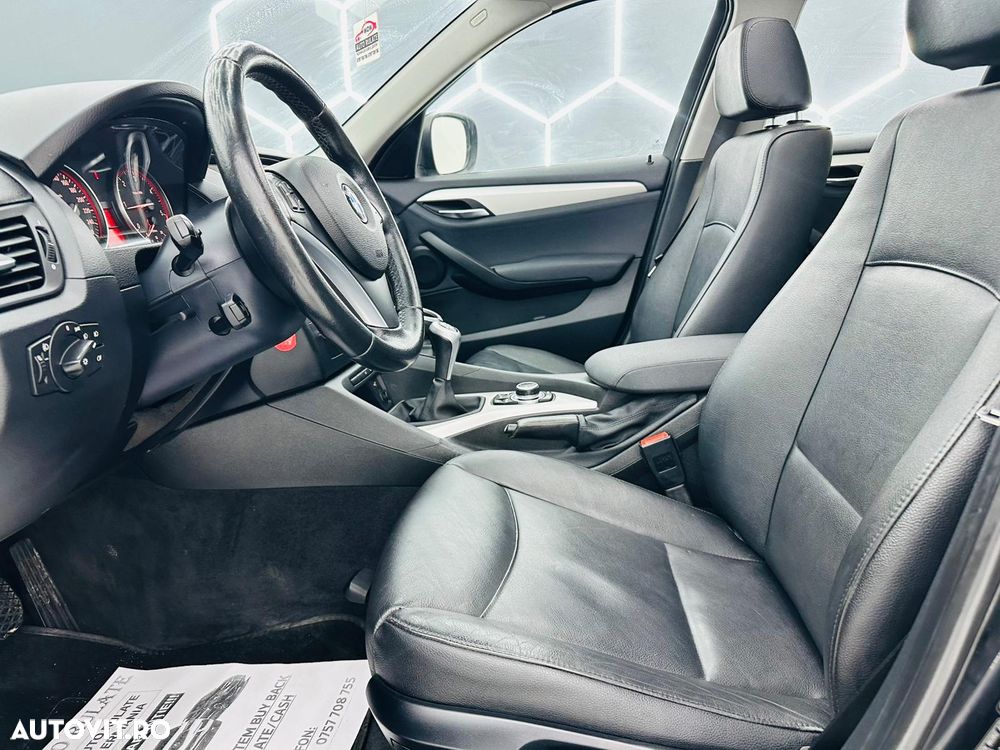 BMW X1 xDrive18d - 13