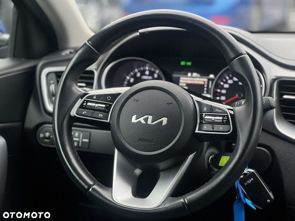 Kia XCeed 1.0 T-GDI M - 12