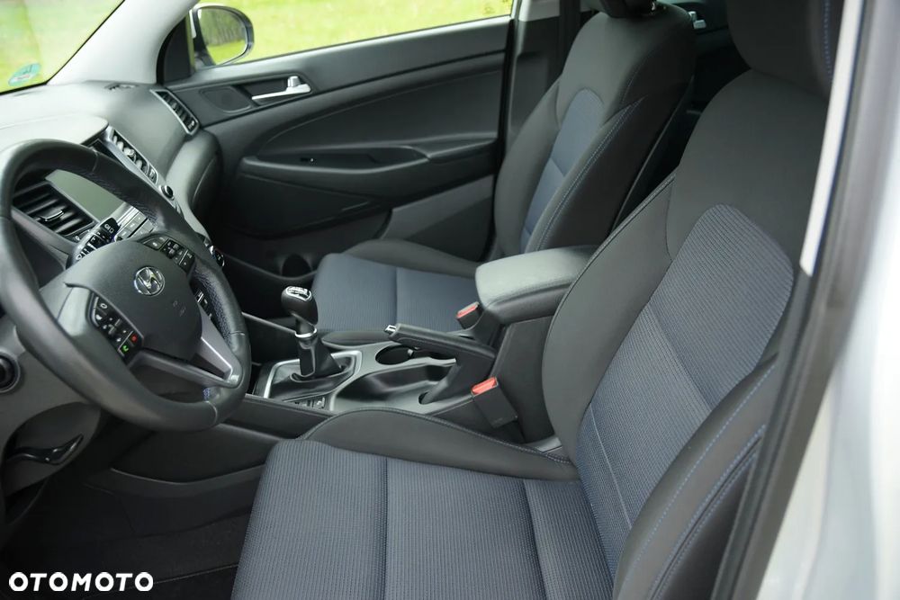 Hyundai Tucson blue 1.6 GDi 2WD Intro Edition - 28