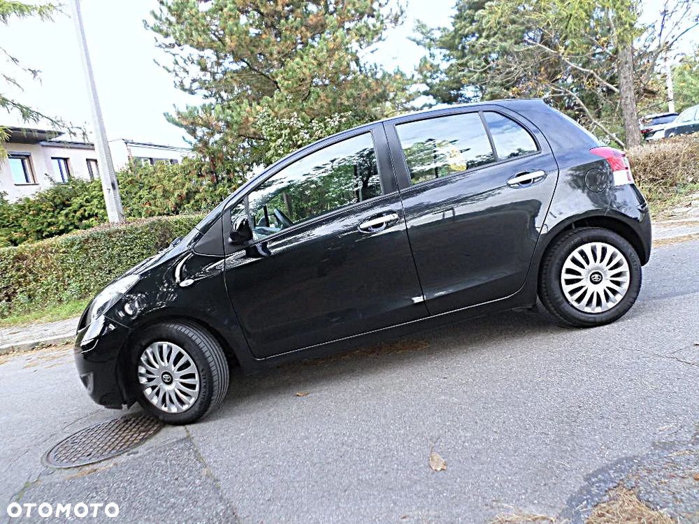 Toyota Yaris 1.33 VVT-i Executive - 5