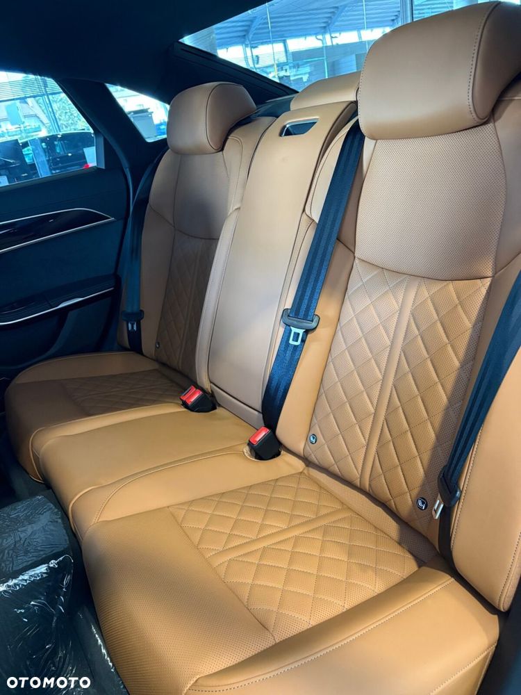 Audi A8 - 19