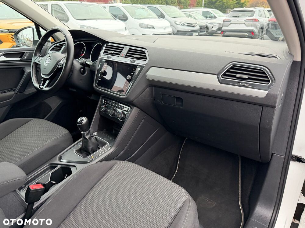 Volkswagen Tiguan 1.5 TSI EVO Comfortline - 6