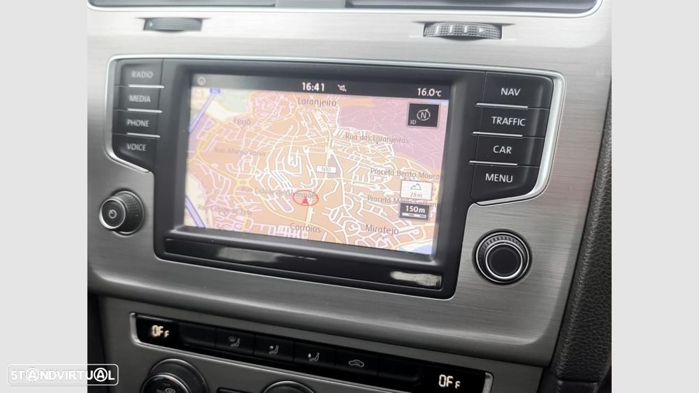 VW Golf 1.6 TDi GPS Edition - 21