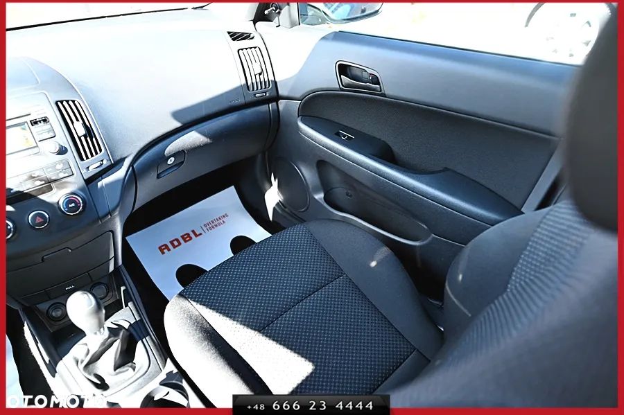Hyundai i30 1.4 Blue Comfort - 20