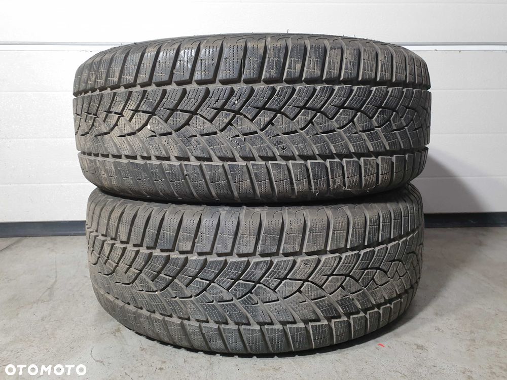 2szt. 215/55/17 98V Goodyear UG Performance G1 7,5mm 2018r [ 124 ]