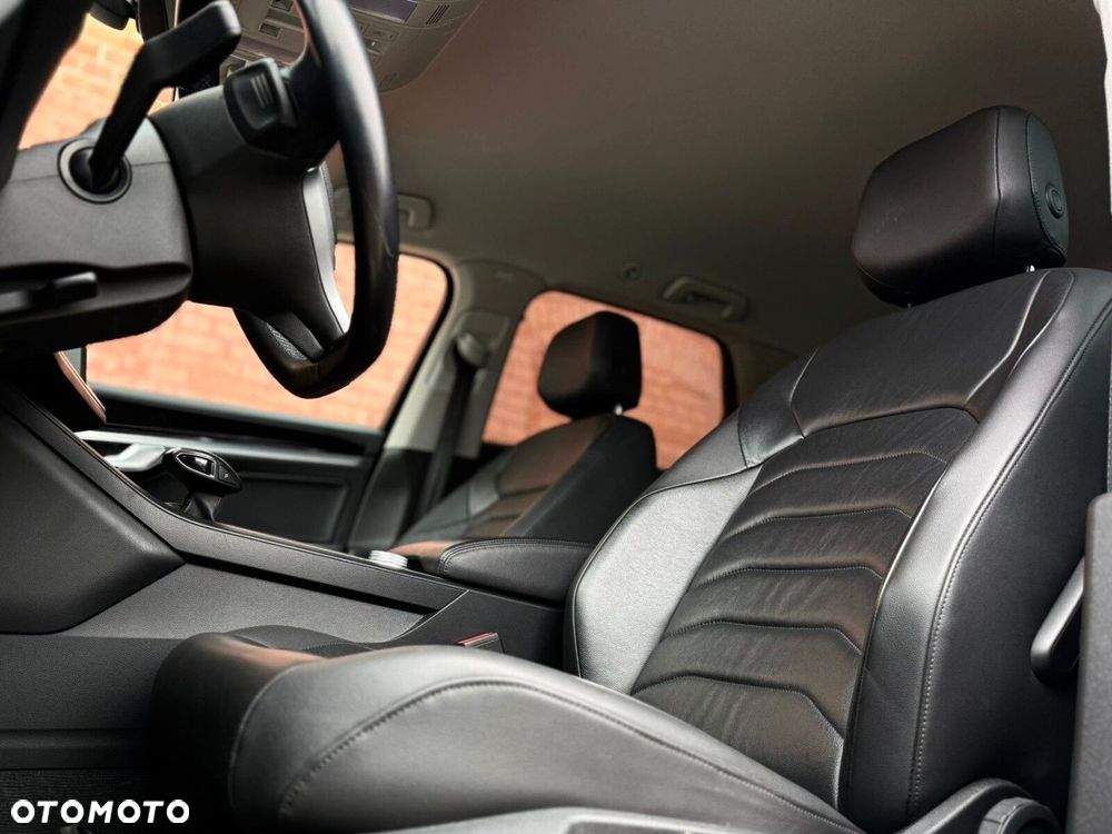 Volkswagen Touareg 3.0 V6 TDI SCR 4Mot Elegance - 9