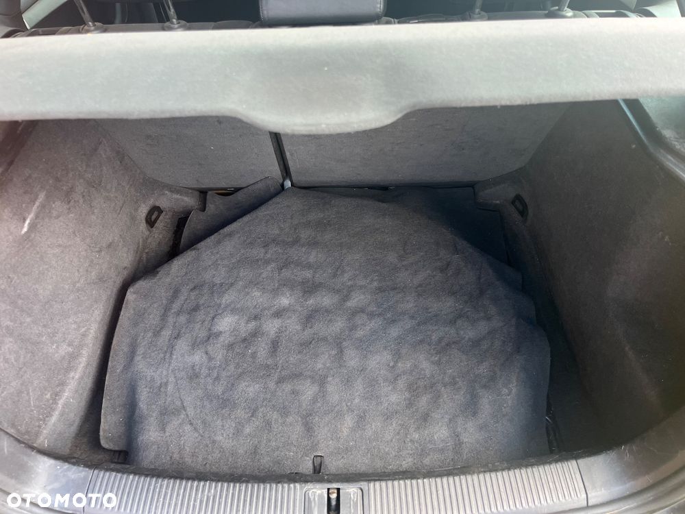 Audi A3 Sportback 2.0 TDI DPF Ambiente - 24