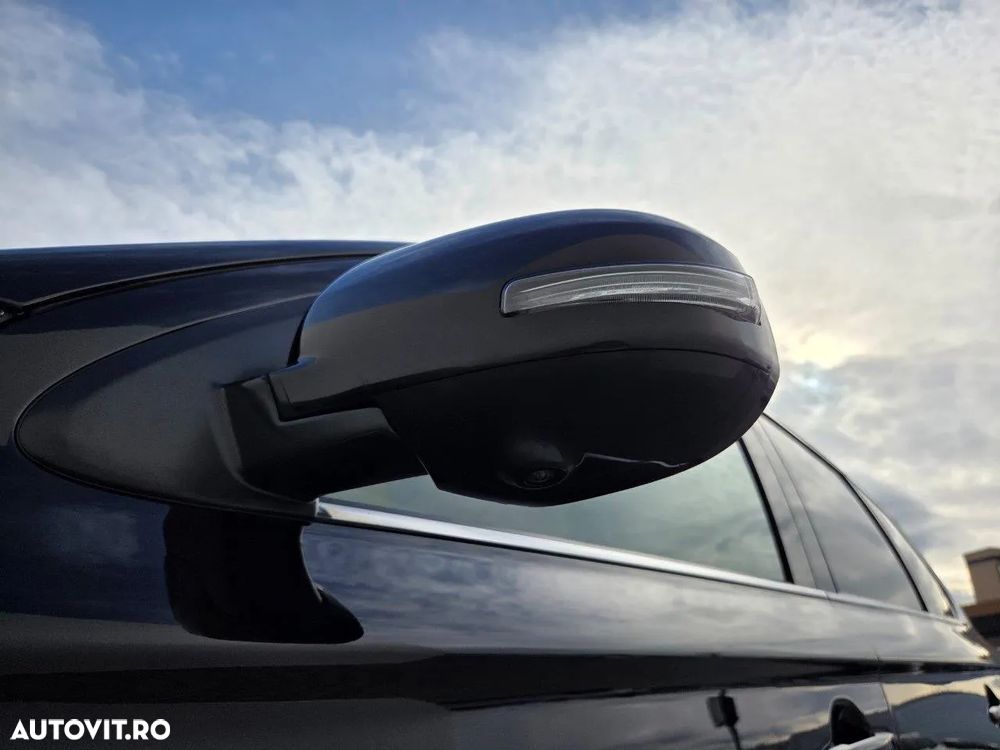 Mitsubishi Outlander 2.0 4WD Plug-In Hybrid - 15