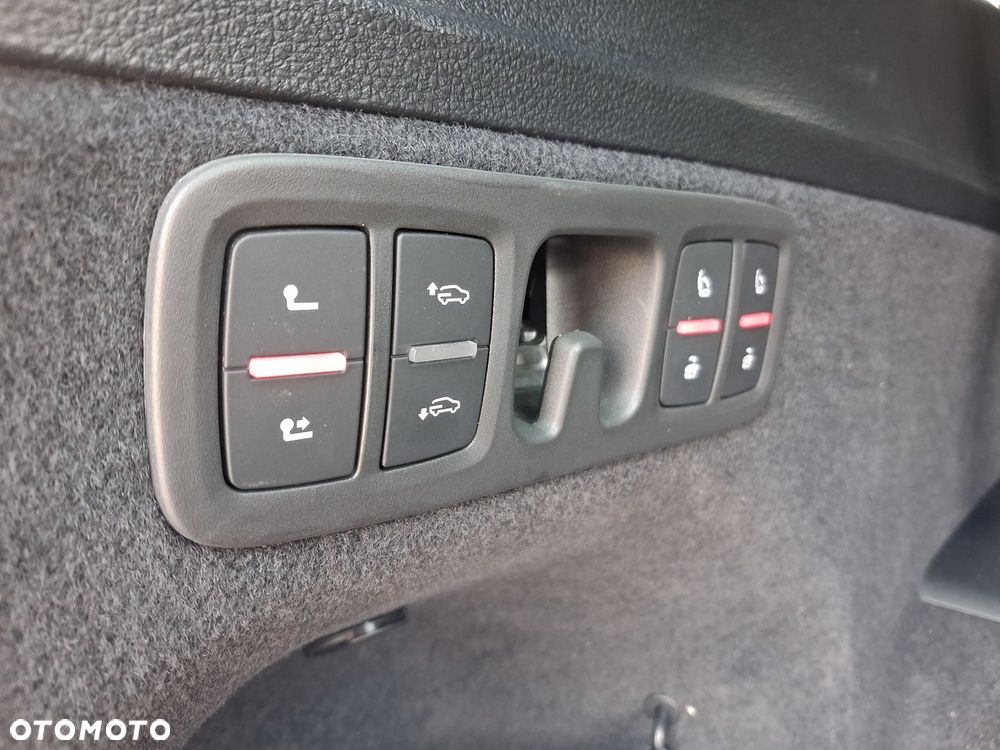 Audi Q7 - 30