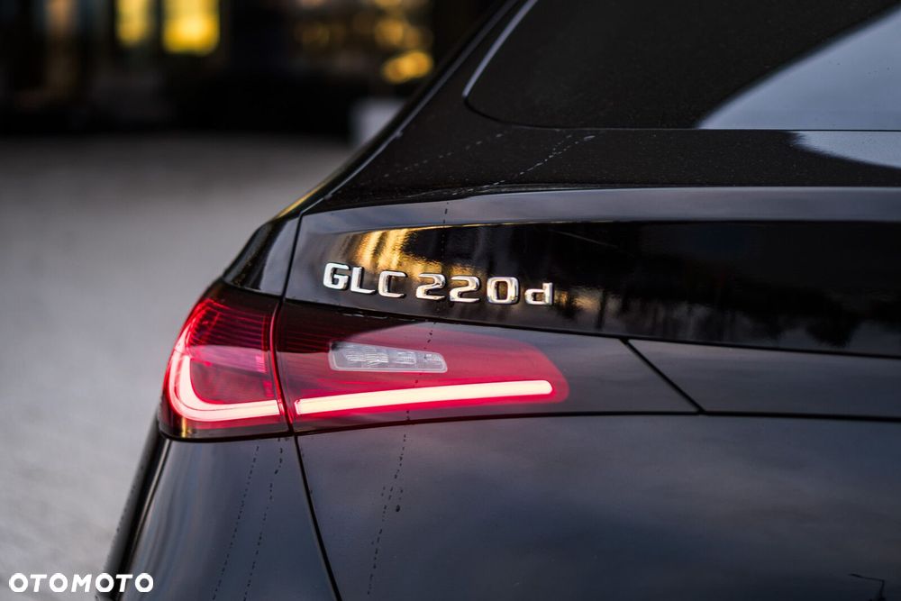 Mercedes-Benz GLC - 9