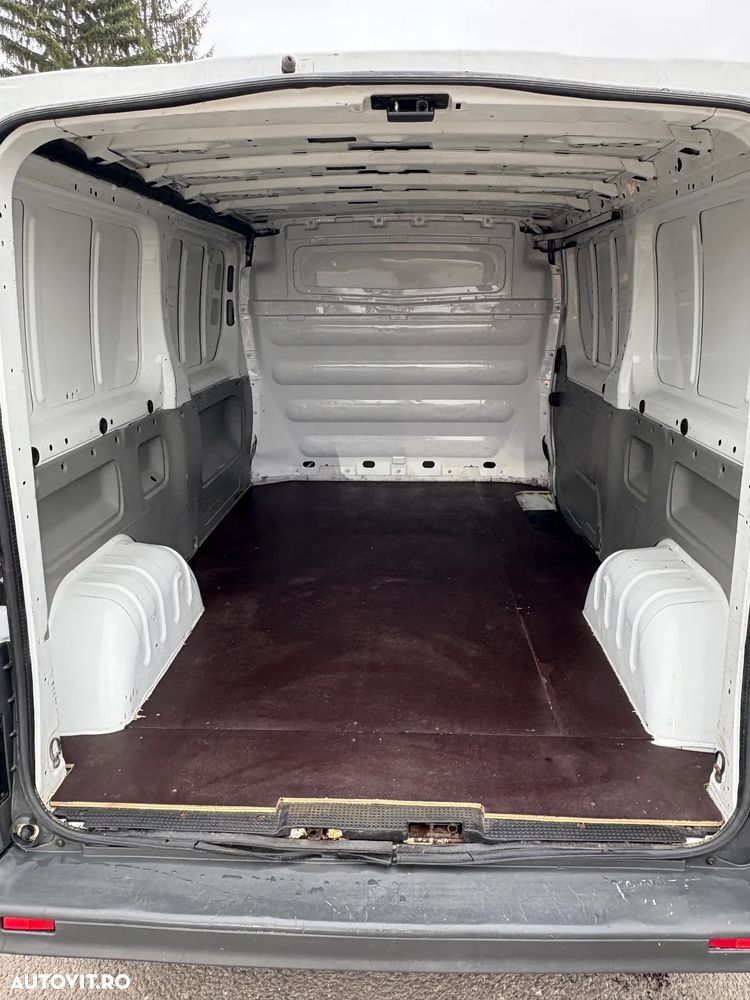 Renault Trafic 2.0 dCi 115 Combi L2H1 - 25