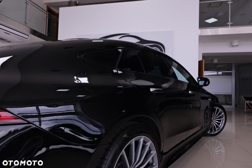 Mercedes-Benz AMG GT 63 4Matic+ Speedshift MCT 9G - 14